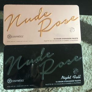 Day and night eyeshadow palette